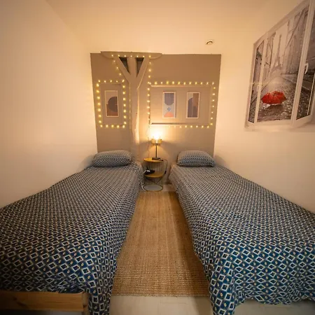 Charming Aparment In 5th - 4 Beds For 6 Guests Lejlighed *